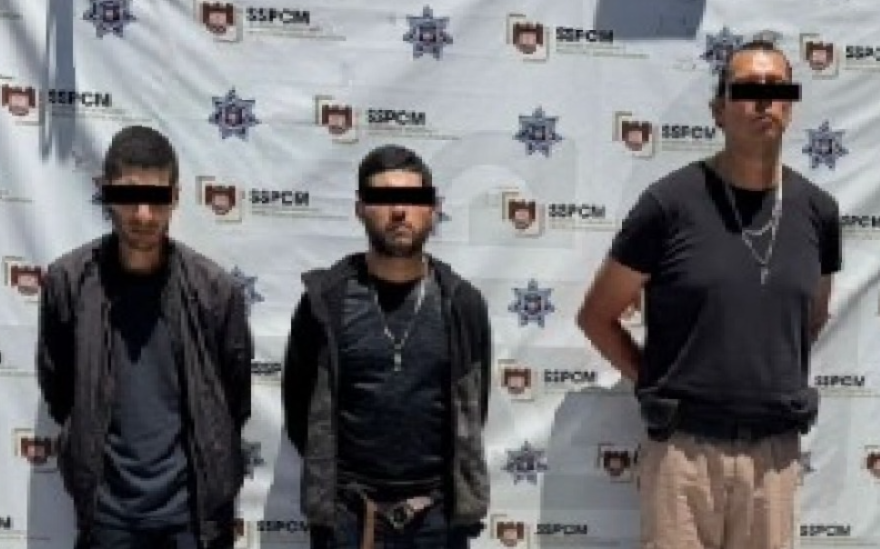 Detienen a tres personas por robo de vehículo y posesión de 38 kilos de ...